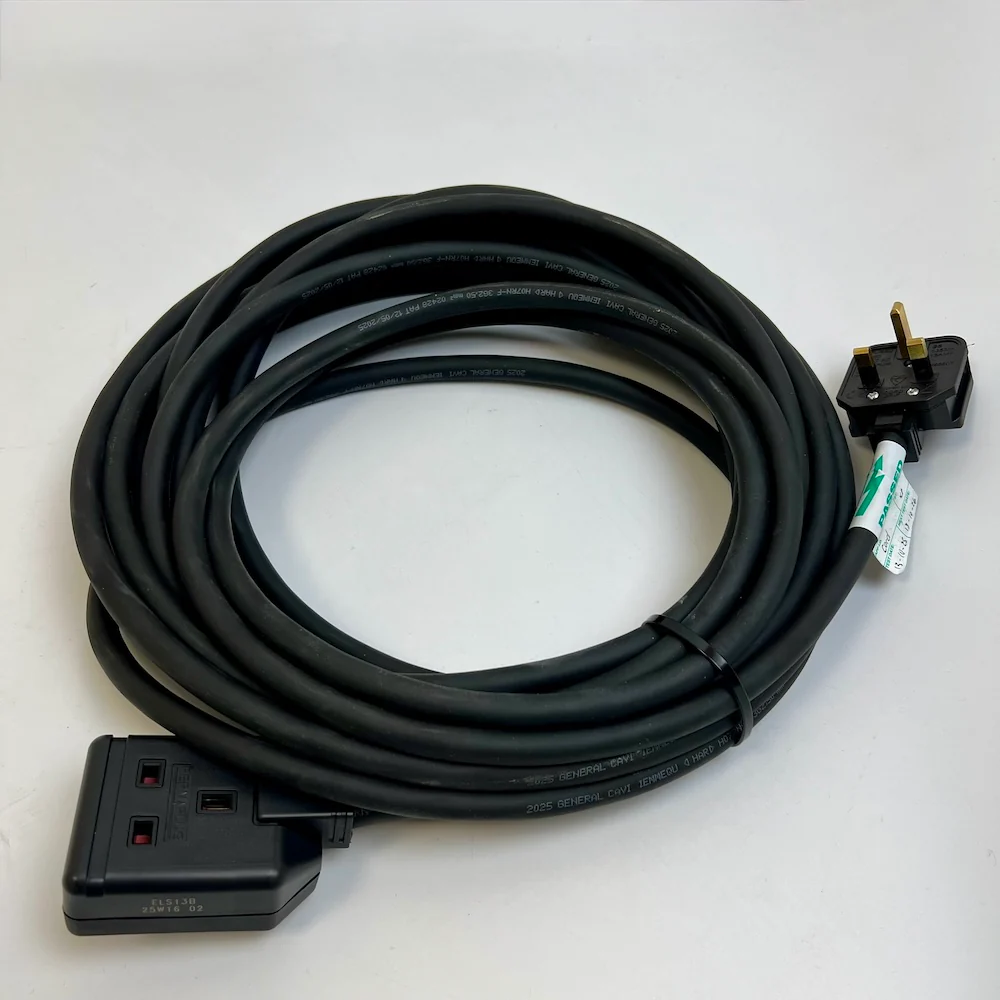 Extension Lead | 13 Amp | - Image 2