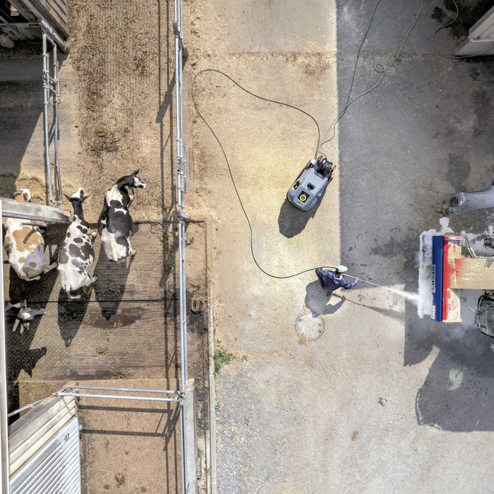 Karcher | Super Class Hot Water Pressure Washer | HDS 13/20-4 S - Image 2