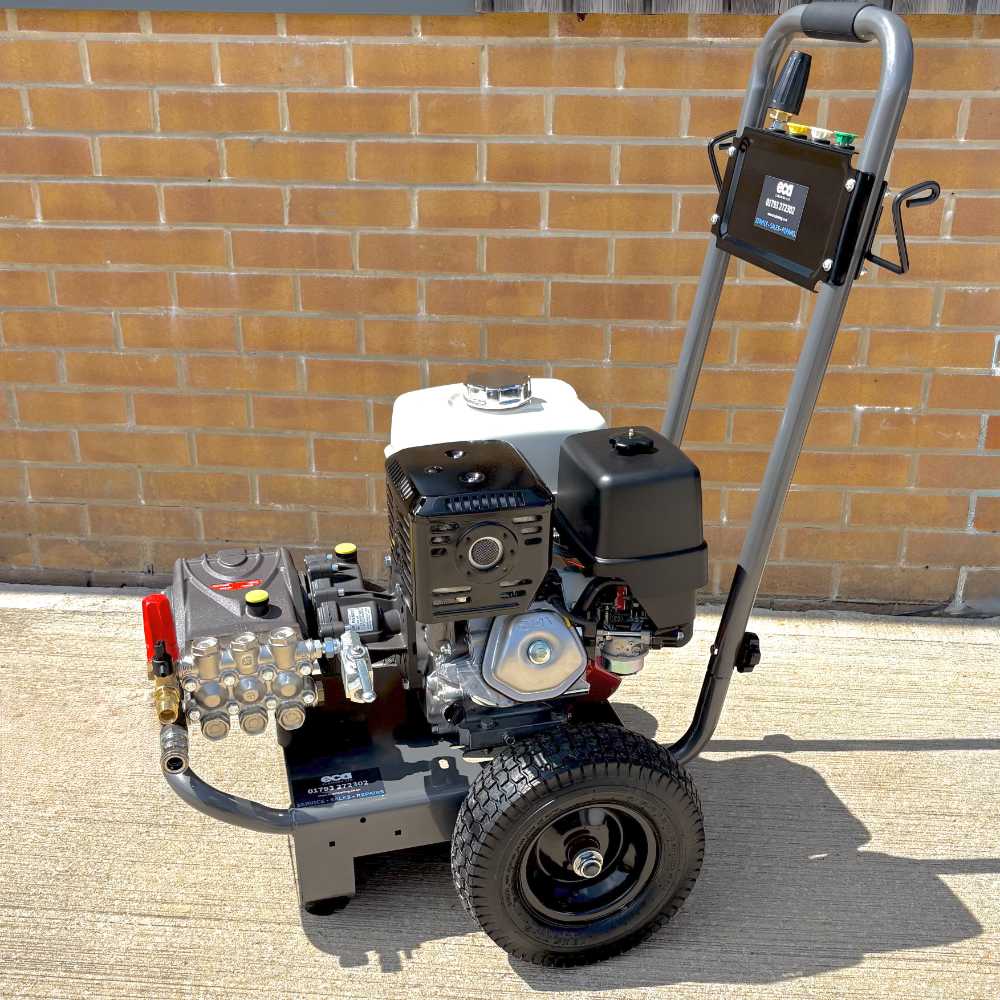 The Ultimate Honda Petrol Pressure Washer Bundle - Image 11