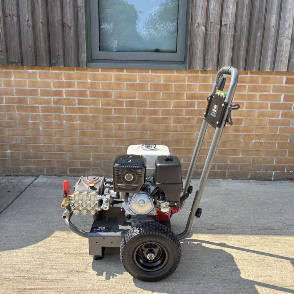 The Ultimate Honda Petrol Pressure Washer Bundle - Image 14